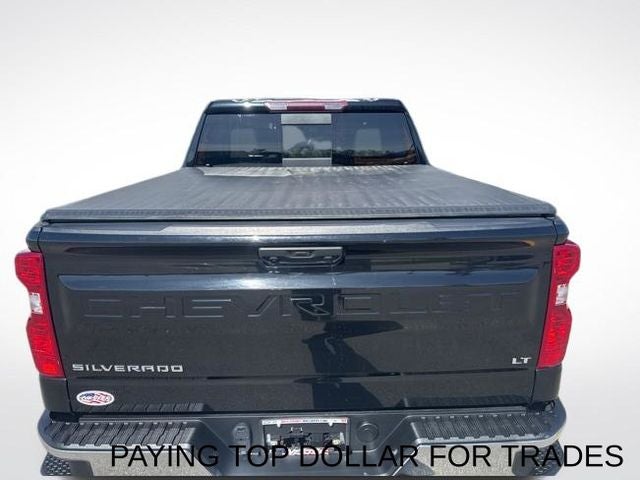 2022 Chevrolet Silverado 1500 4WD Crew Cab Standard Bed LT