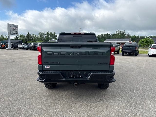 2026 Chevrolet Silverado 1500 4WD Crew Cab Short Bed ZR2