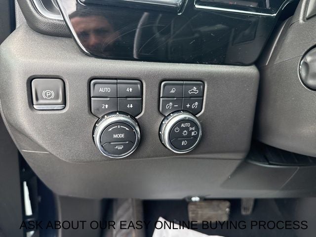 2022 GMC Sierra 1500 4WD Crew Cab Standard Box SLT