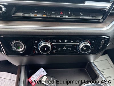 2022 GMC Sierra 1500 4WD Crew Cab Standard Box SLT