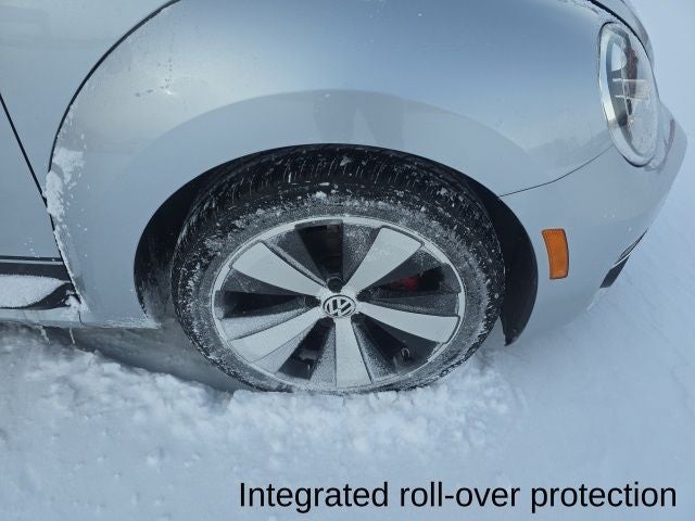 2013 Volkswagen Beetle Convertible 2.0T