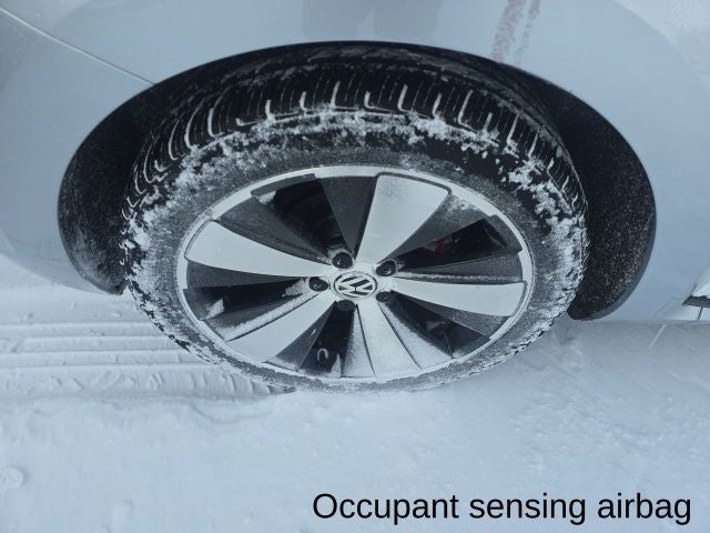 2013 Volkswagen Beetle Convertible 2.0T