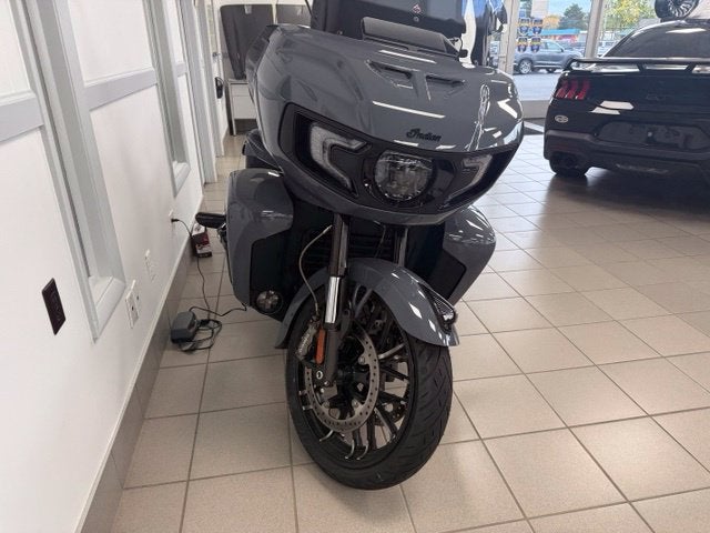 2024 INDIAN Pursuit Dark Horse