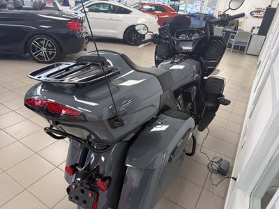 2024 INDIAN Pursuit Dark Horse