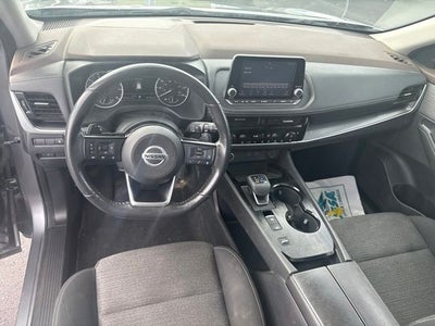 2021 Nissan Rogue SV FWD