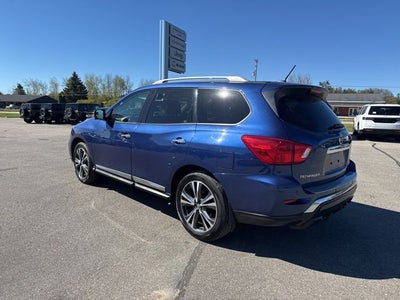 2017 Nissan Pathfinder Platinum
