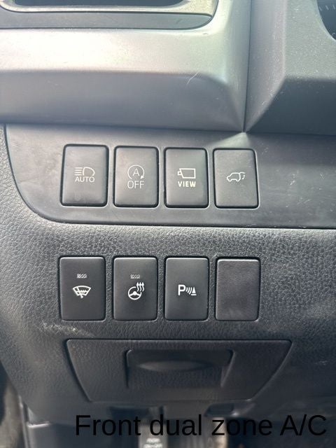 2018 Toyota Highlander Base