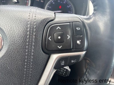 2018 Toyota Highlander Base