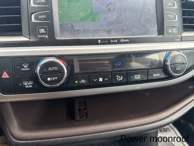 2018 Toyota Highlander Base