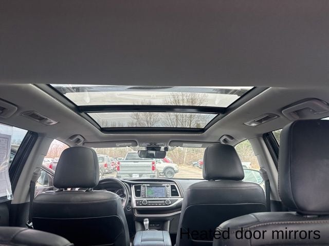 2018 Toyota Highlander Base