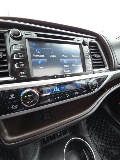 2018 Toyota Highlander Base