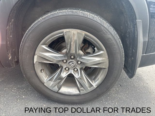 2018 Toyota Highlander Base