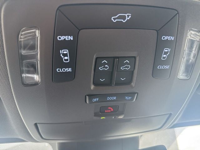 2021 Toyota Sienna LE