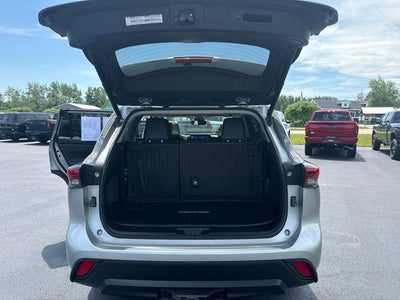 2023 Toyota Highlander Hybrid XLE