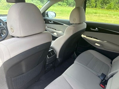2019 Kia Sorento 2.4L LX