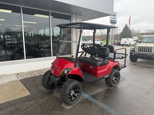2022 Yamaha Golf Cart GAS LIFTED