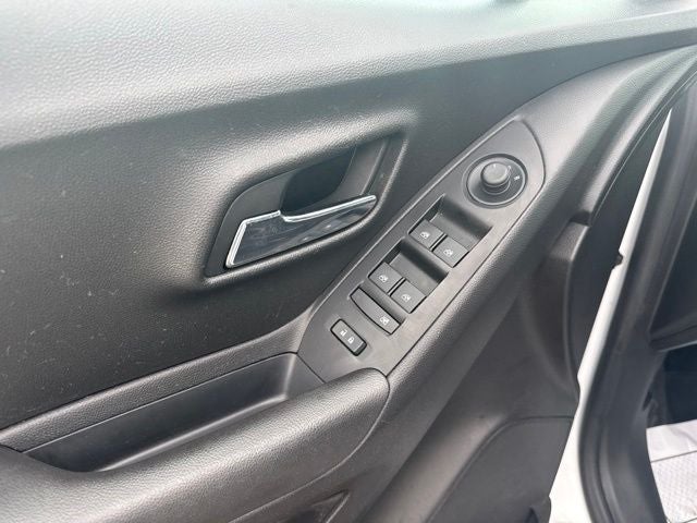 2020 Chevrolet Trax FWD LS